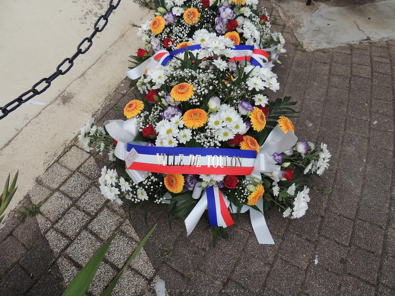 2018 07 05 A TOULON HOMMAGE AU MASSACRE DU 5 07 1962 A ORAN PAR MARCEL MORVAN (12).JPG -           